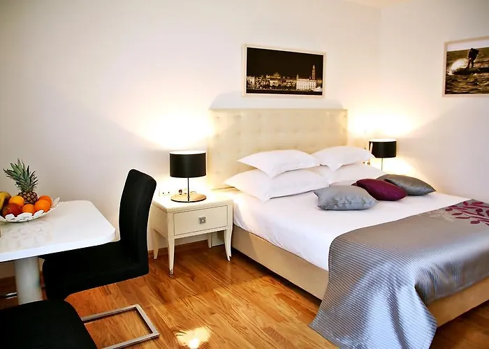 Magnolia Luxury Split