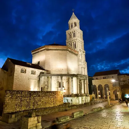 Διαμέρισμα Magnolia Luxury *