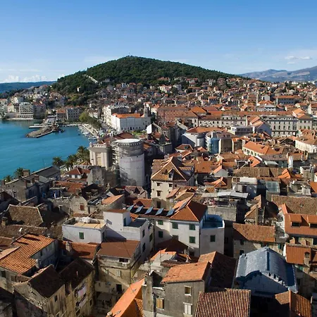 Magnolia Luxury Σπλιτ