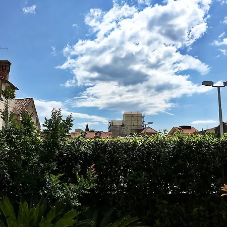 Magnolia Luxury Σπλιτ