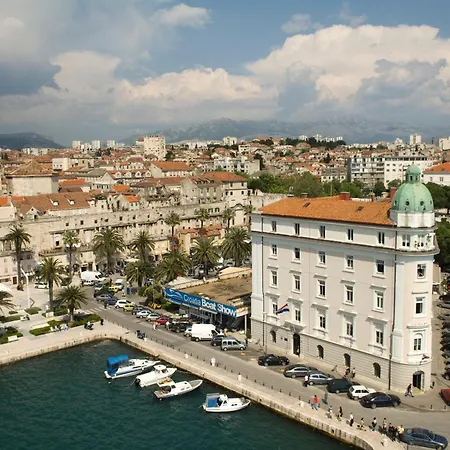 Lejlighed Magnolia Luxury